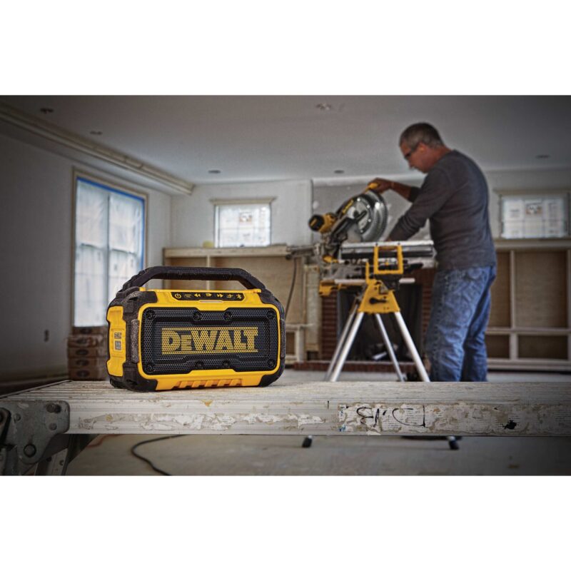 Outil Dewalt DCR010