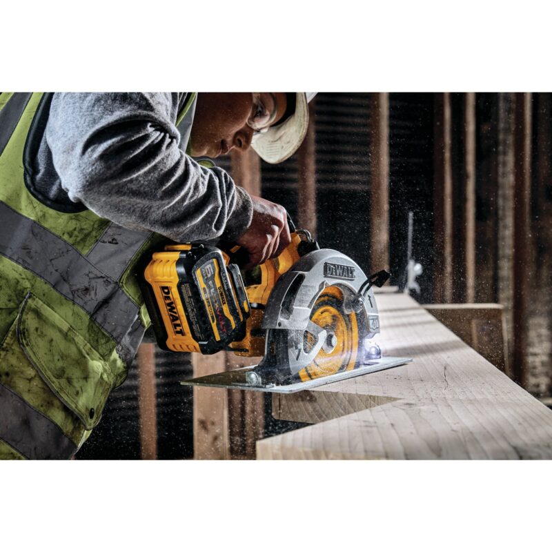 Outil Dewalt DCS573B