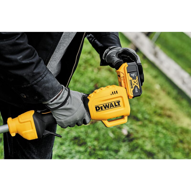 Taille-bordures DeWALT sans fil de 13 po 20 V MAX* (outil seulement) – Image 2